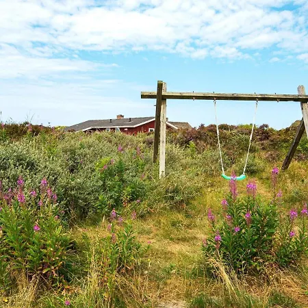 Cosy Holiday In Henne With Swimming Pool Holiday home